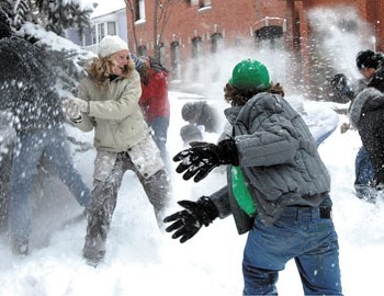 Снежные бои - Организация праздников от компании TOP-SHOW в Екатеринбурге